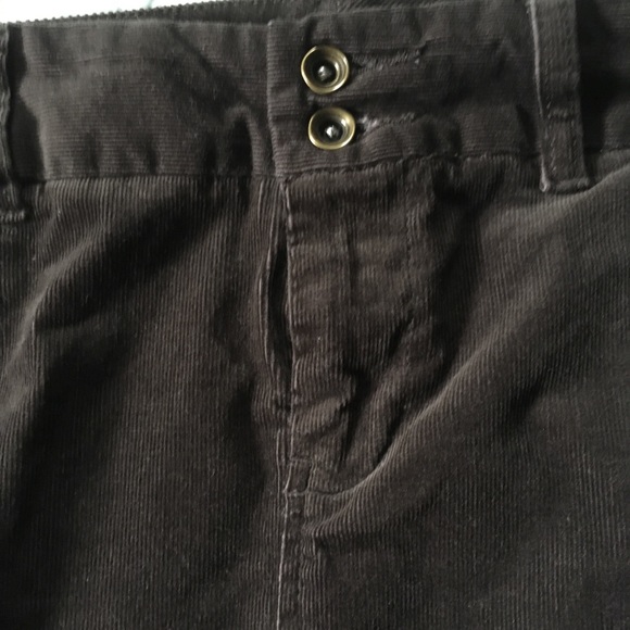 Brown corduroy Fall skirt - Picture 2 of 5